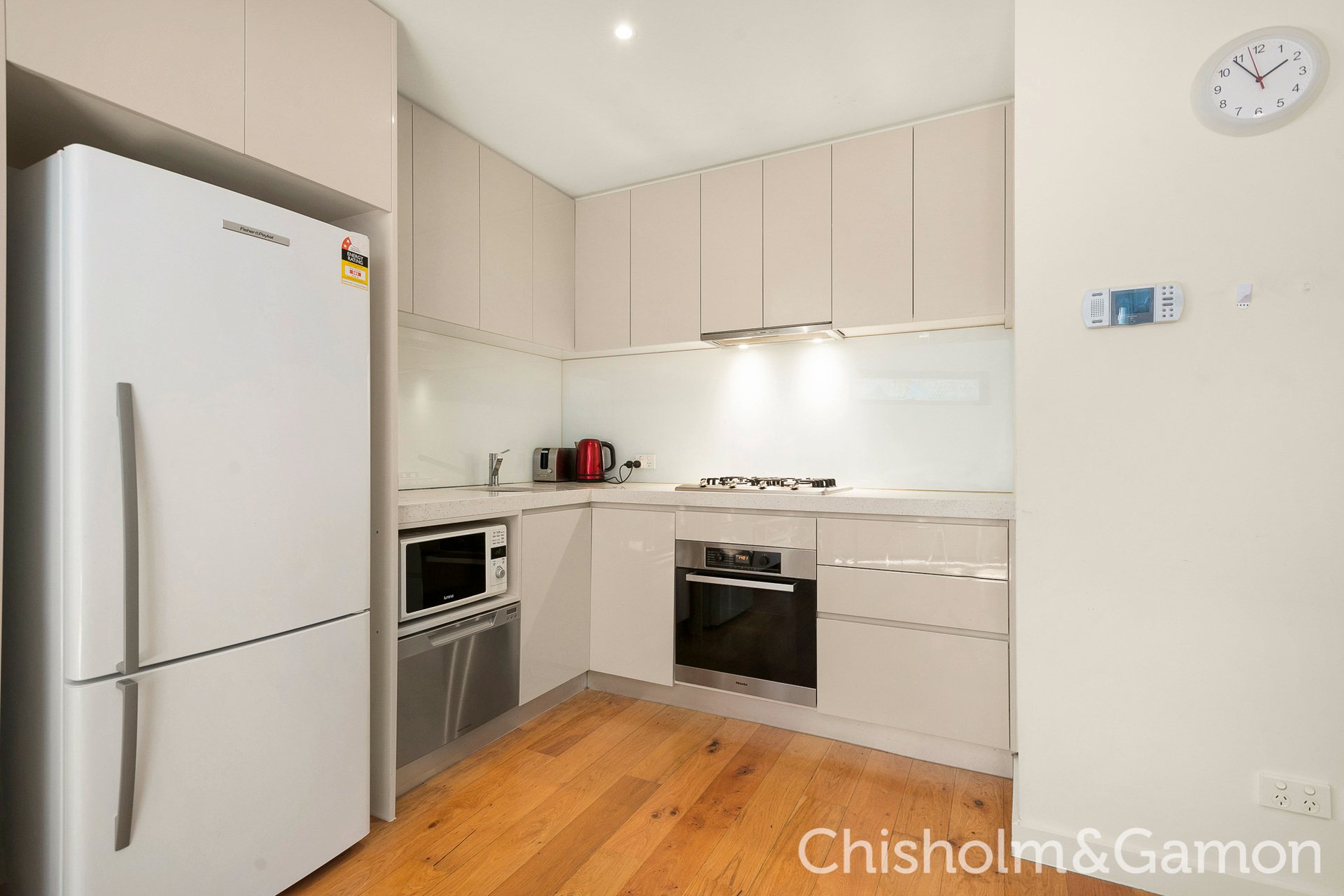 305/77 Nott Street, Port Melbourne image 4