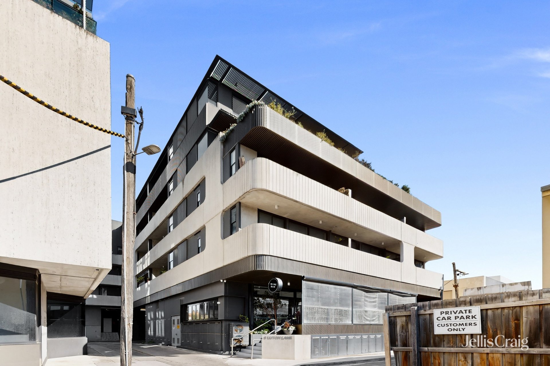 305/8 Luton Lane, Hawthorn image 13
