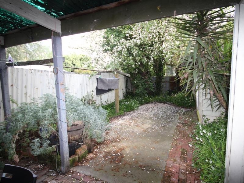 306 Humffray Street, Golden Point image 3