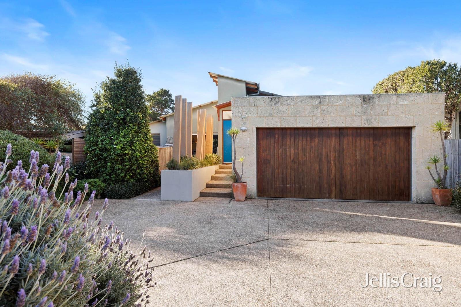 306 Melbourne Road, Blairgowrie image 2