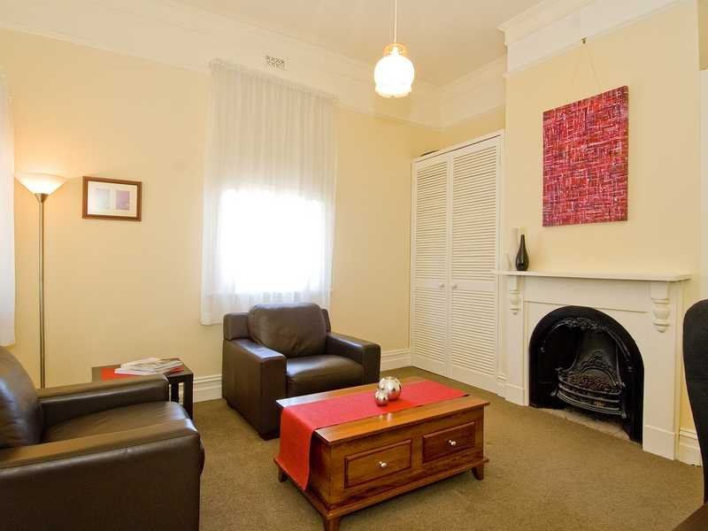 306 Pakington Street, Newtown image 2