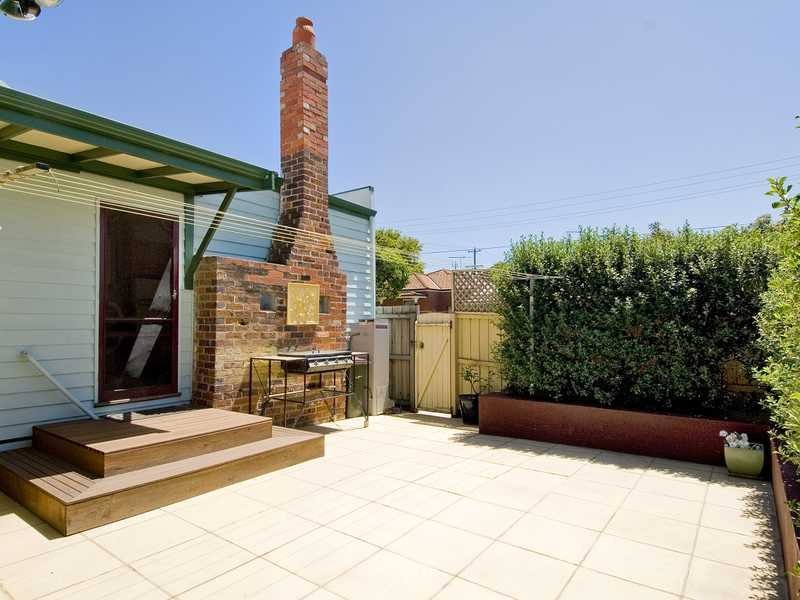 306 Pakington Street, Newtown image 13