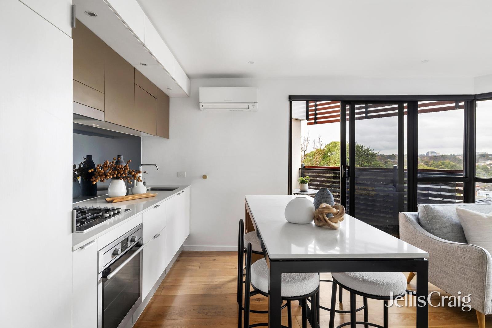 306/10-12 High Street, Glen&nbsp;Iris image 4