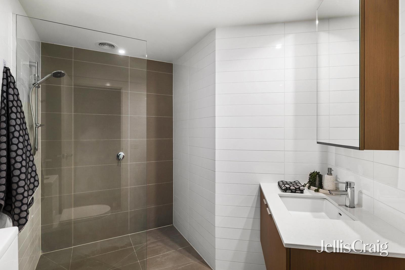 306/10-12 High Street, Glen&nbsp;Iris image 7