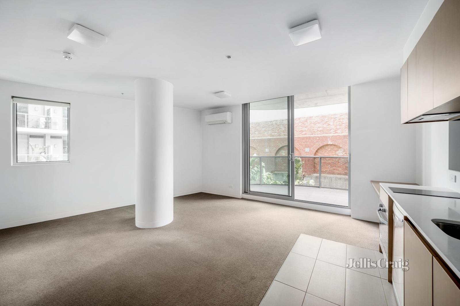 306/15 Clifton Street, Prahran image 1