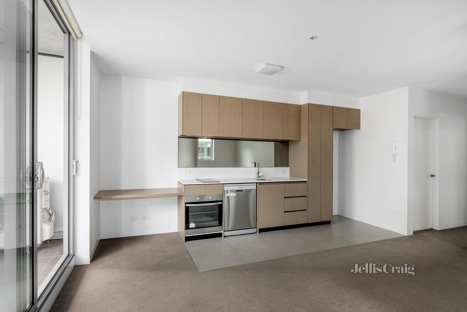 306/15 Clifton Street, Prahran image 3