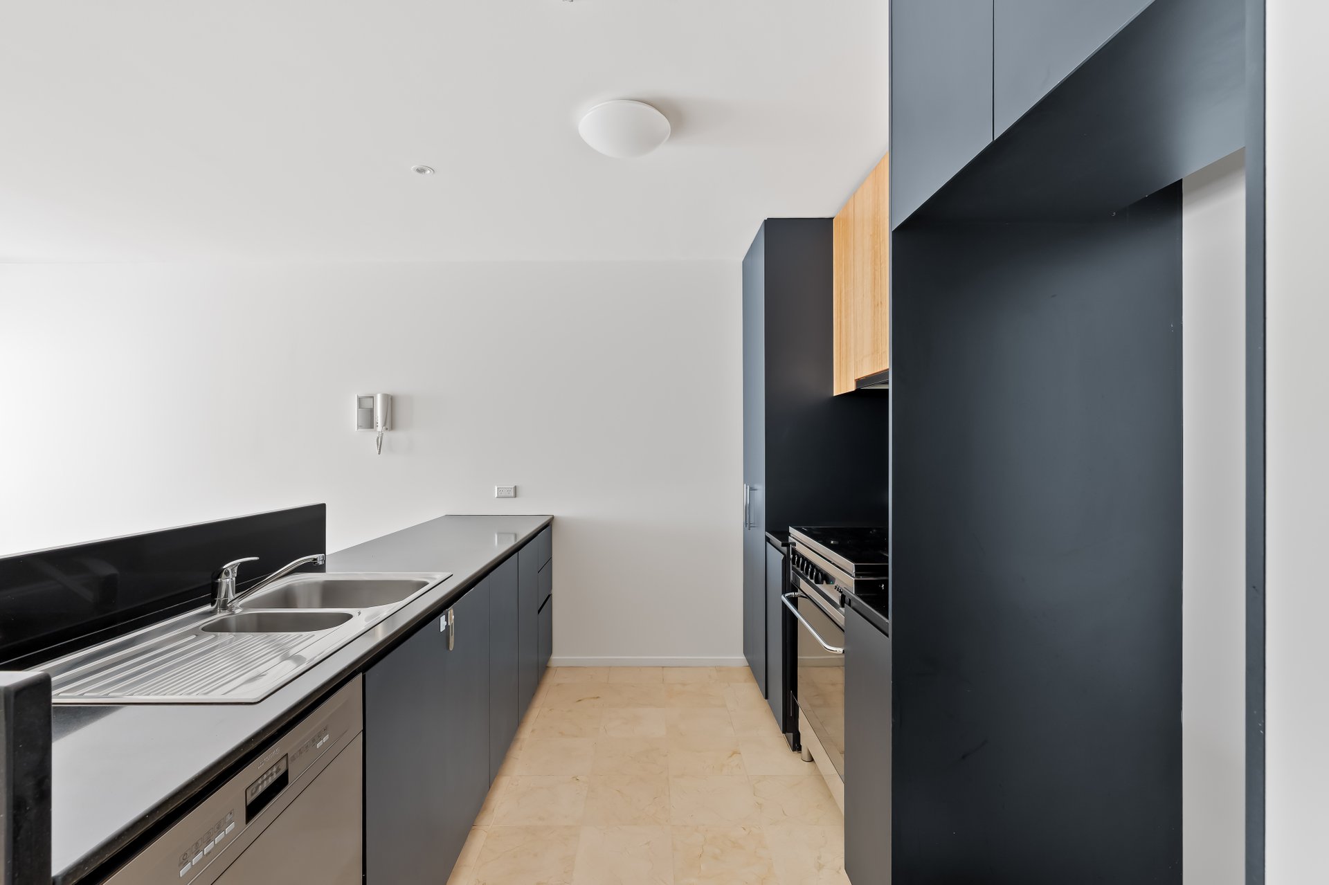 306/196 Albert Road, South Melbourne image 3