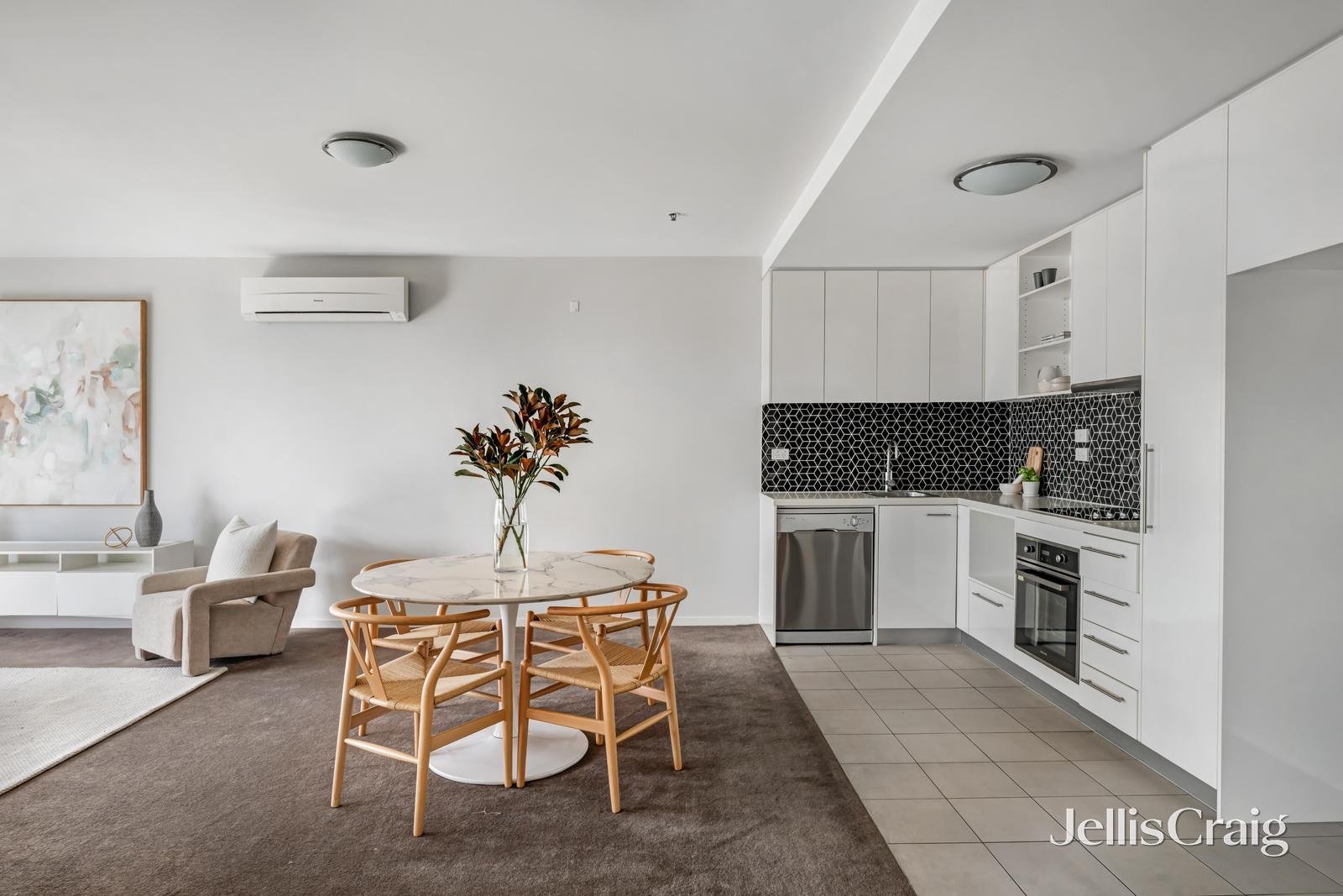 306/2 Olive York Way, Brunswick West image 3
