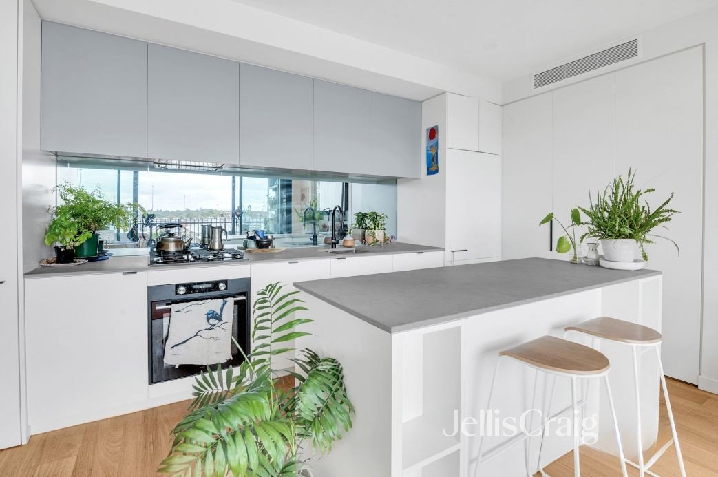 306/210 Alexandra Parade, Clifton Hill image 8