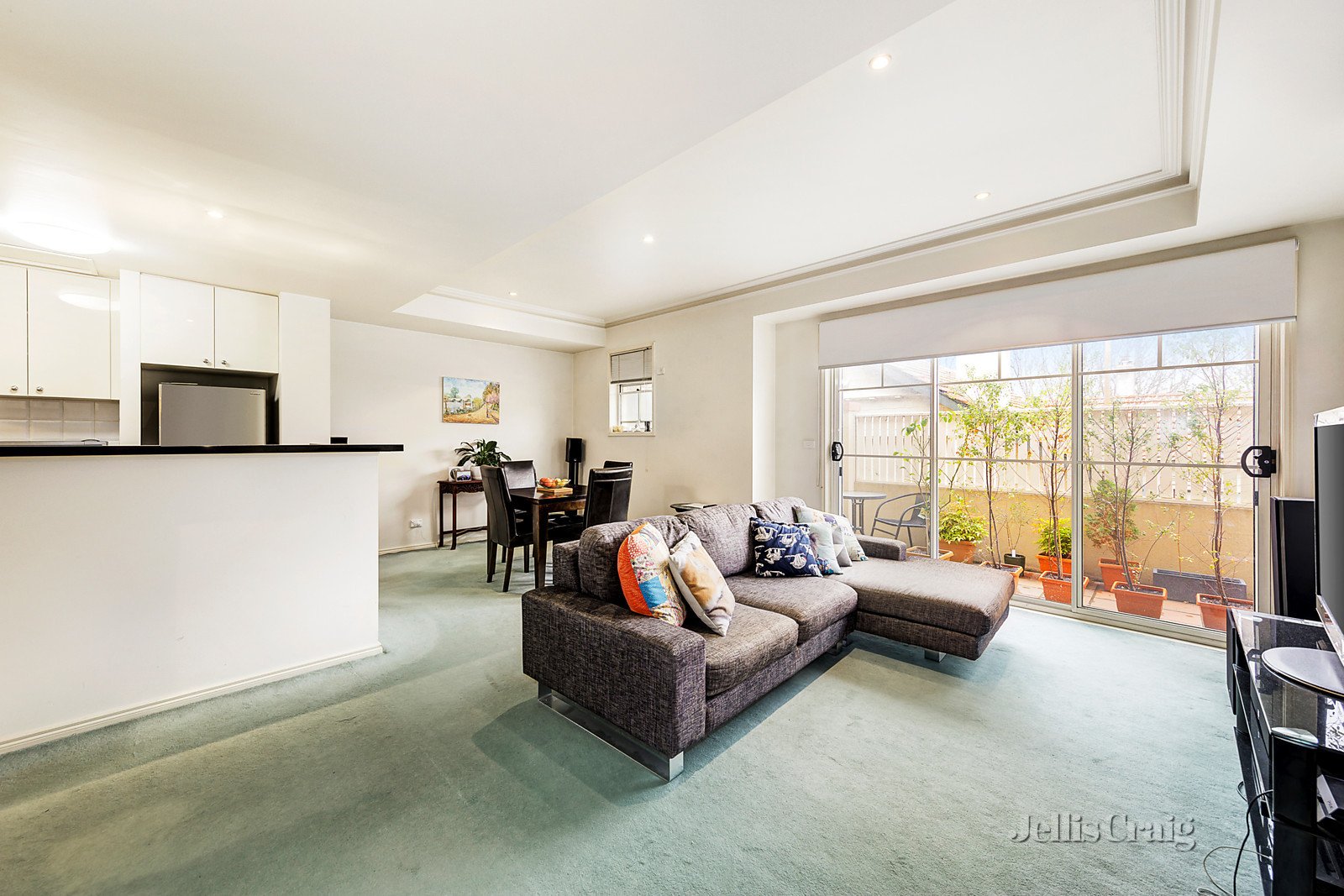 306/323 Dandenong Road, Prahran image 1