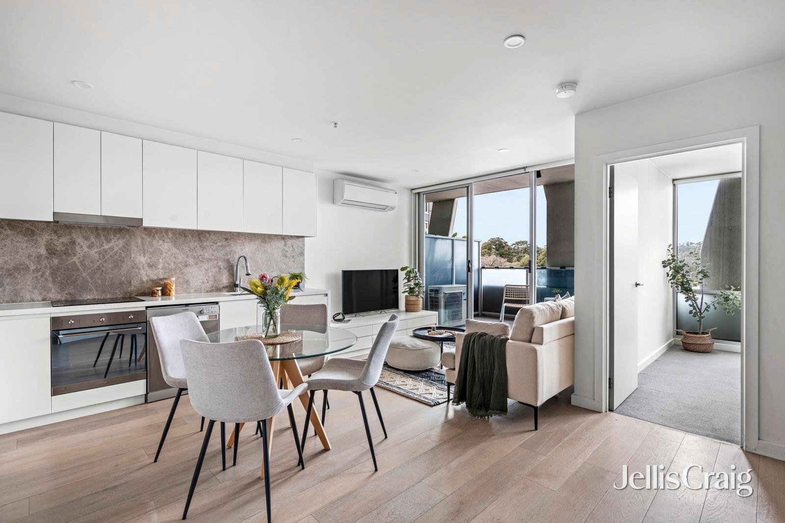 306/39 Racecourse Road, North&nbsp;Melbourne image 2