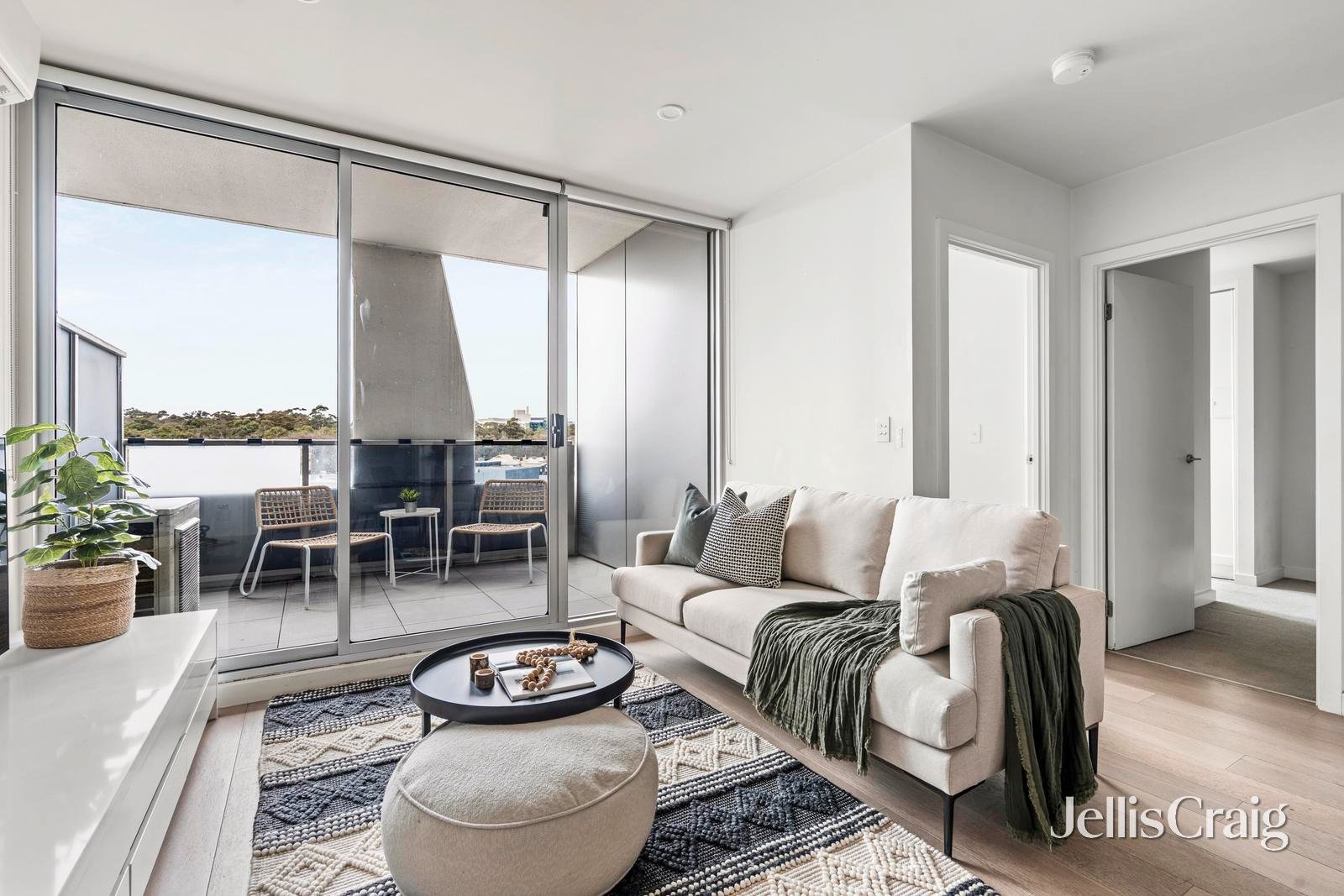 306/39 Racecourse Road, North&nbsp;Melbourne image 3