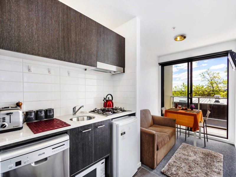 306/490 Elgar Rd, Box Hill image 2