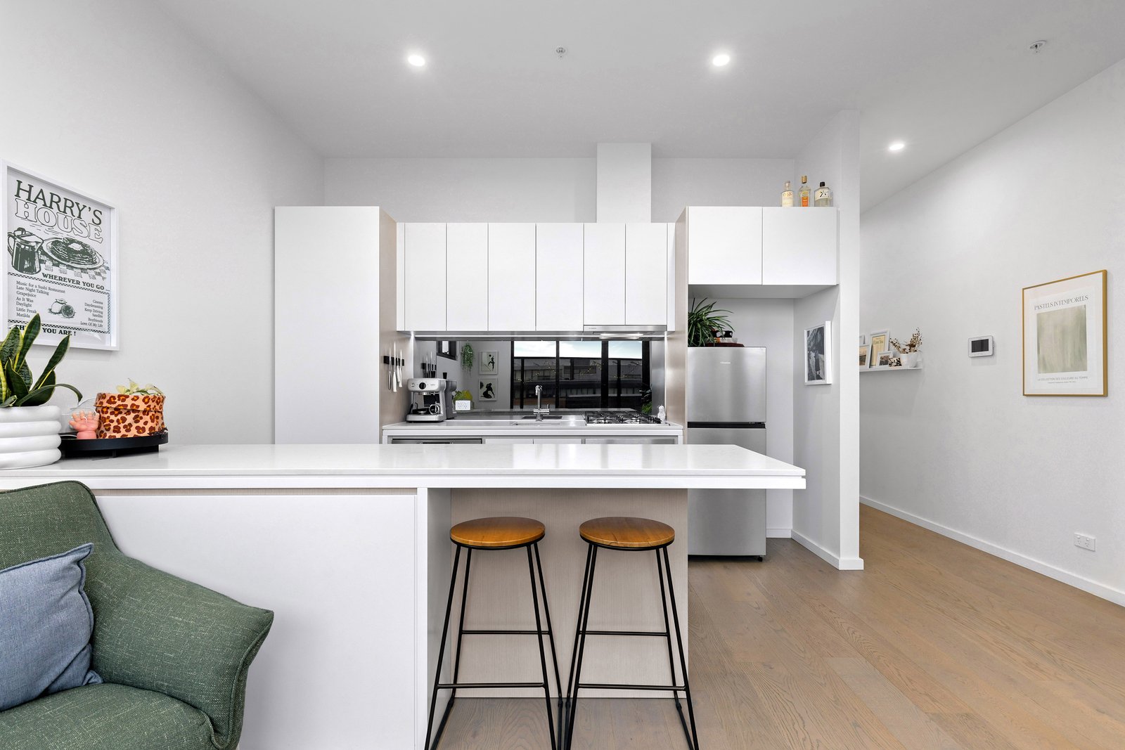 Property Gallery Thumbnail 3