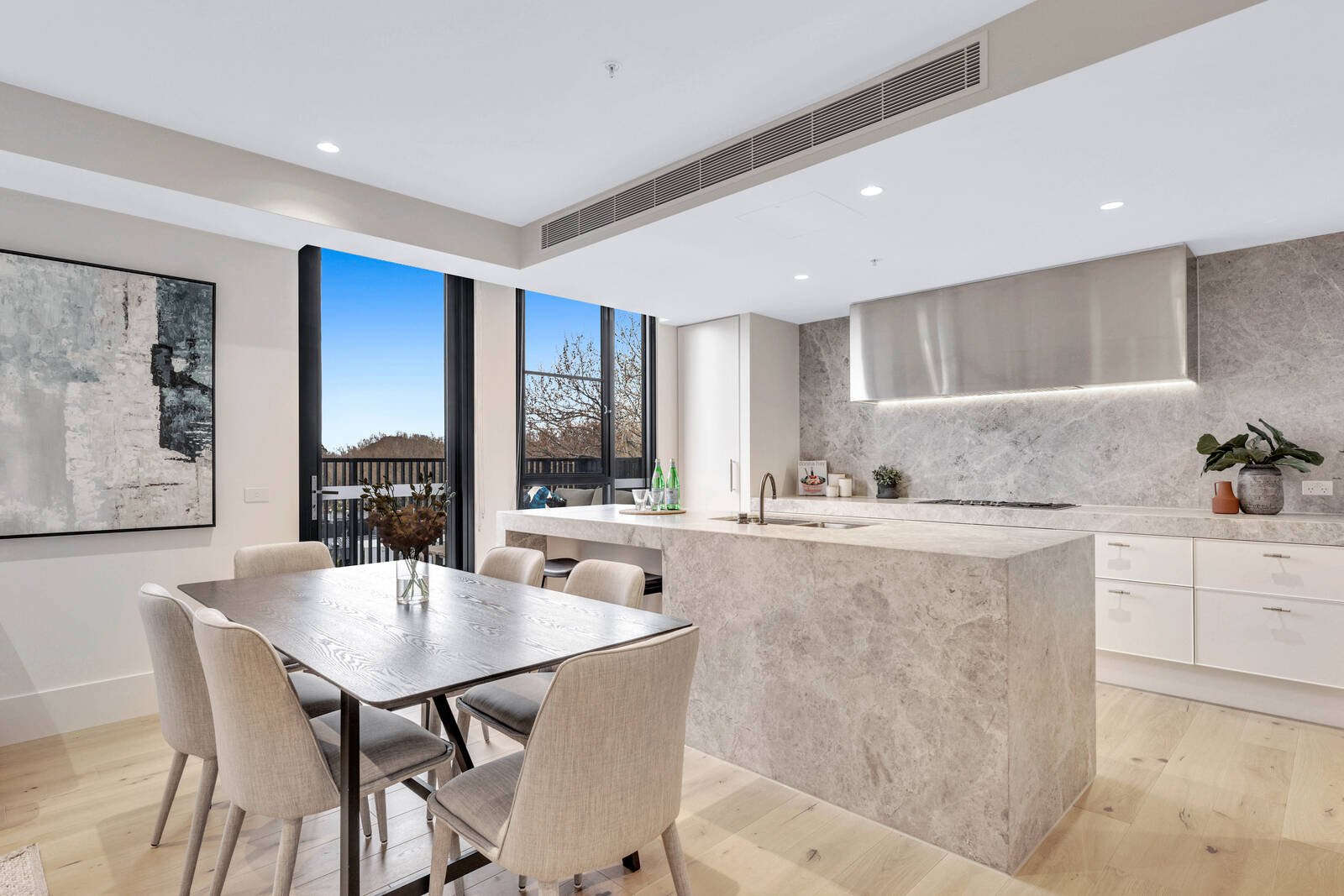 Property Gallery Thumbnail 4