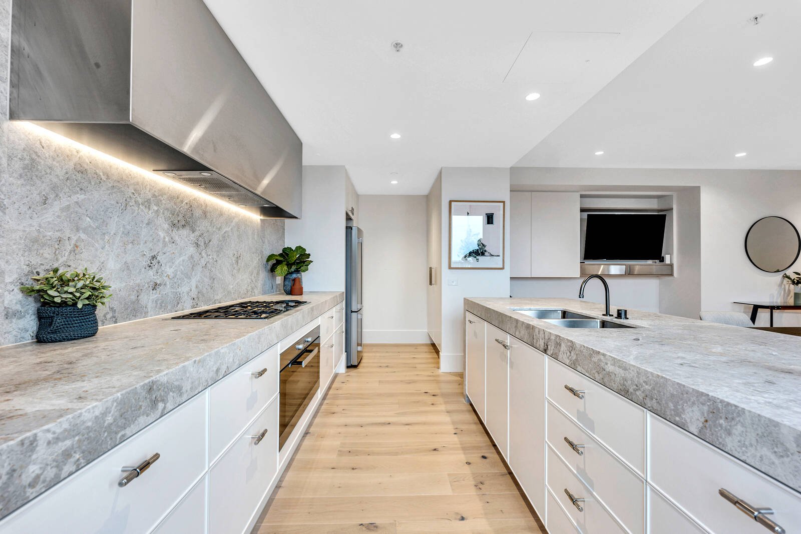 Property Gallery Thumbnail 5
