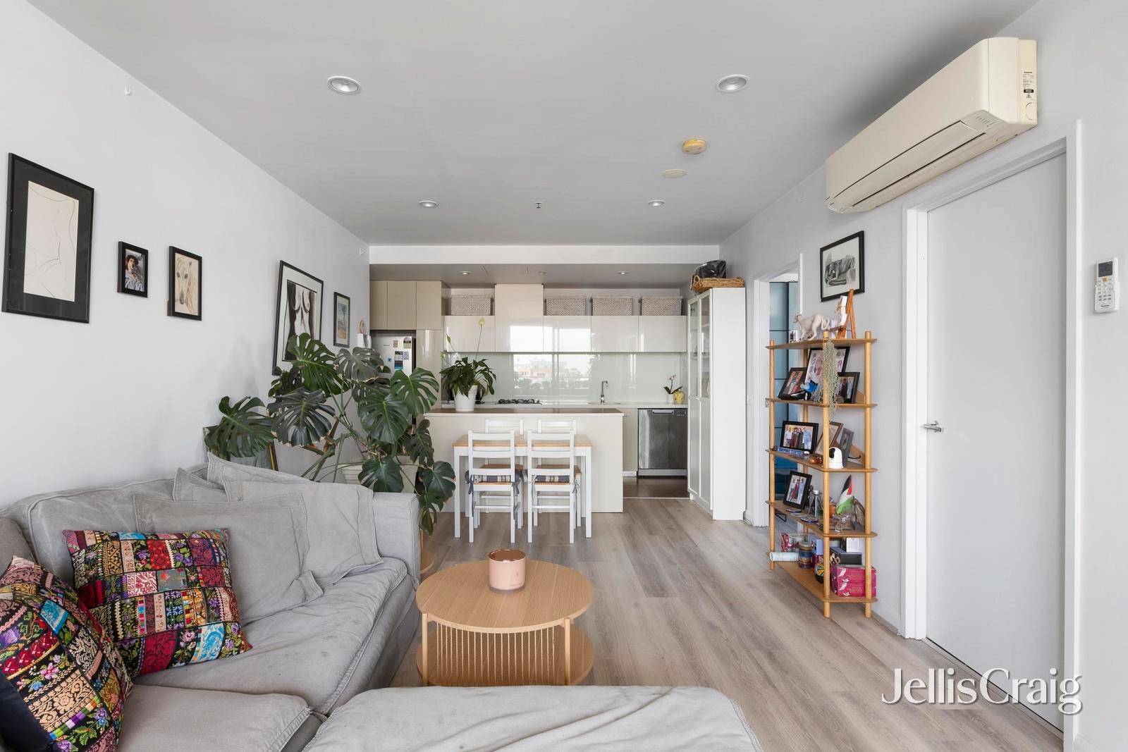306/8 Breavington Way, Northcote image 2