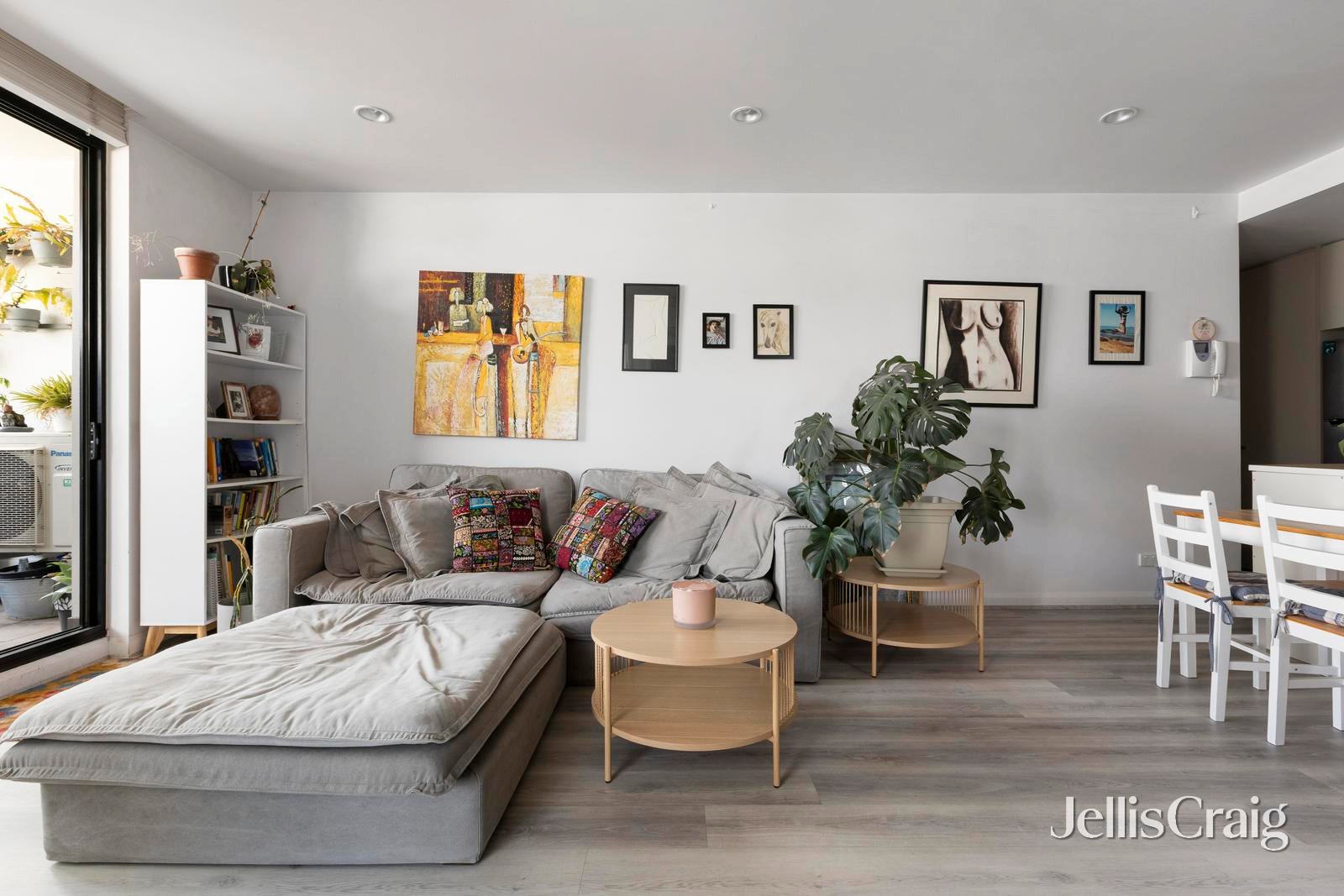 306/8 Breavington Way, Northcote image 3