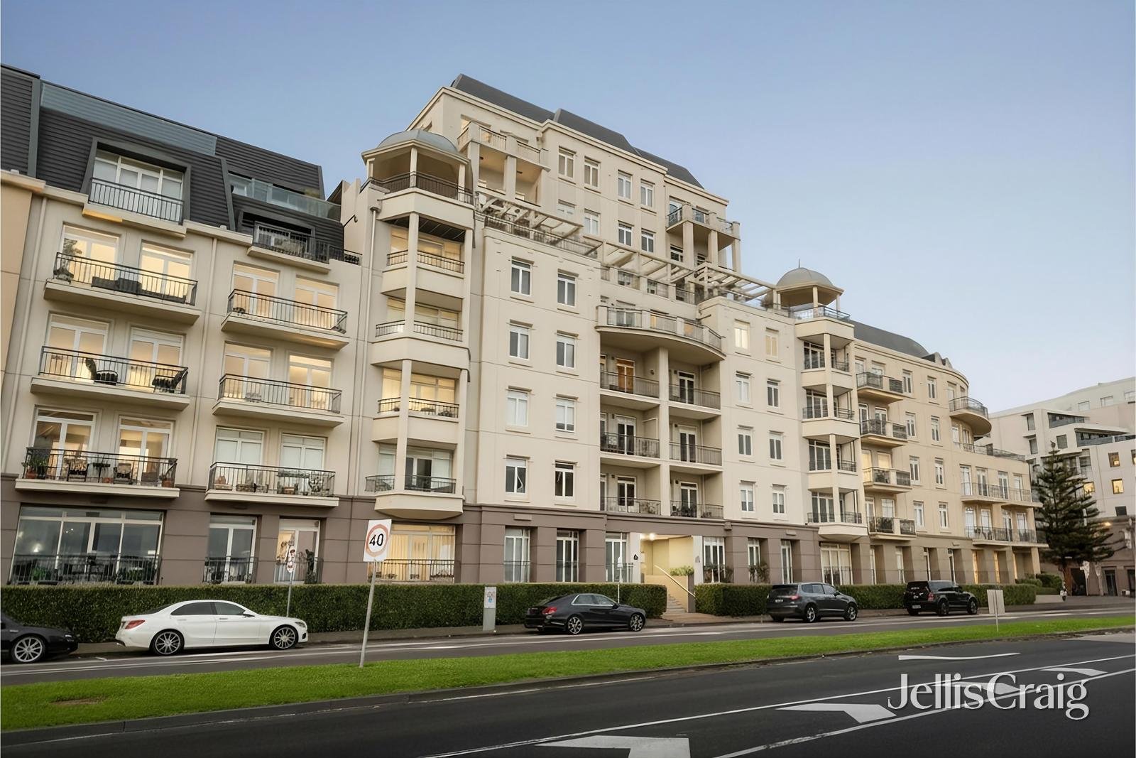 306/89 Beach Street, Port&nbsp;Melbourne image 1