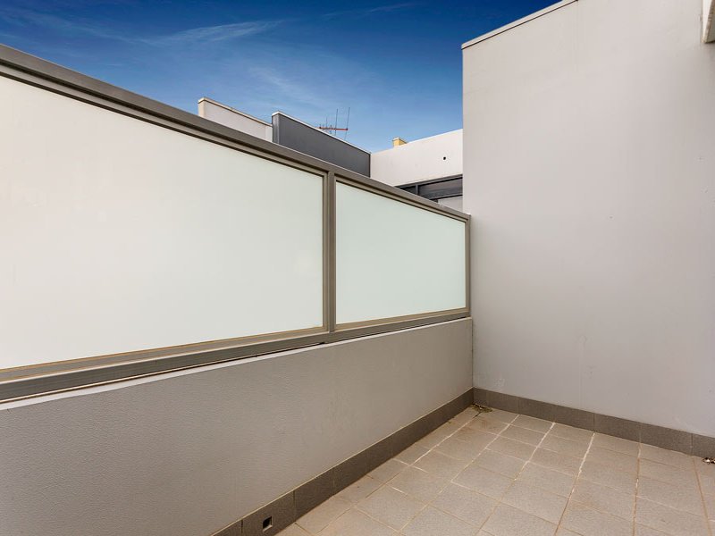 306/95 Ormond Road, Elwood image 6