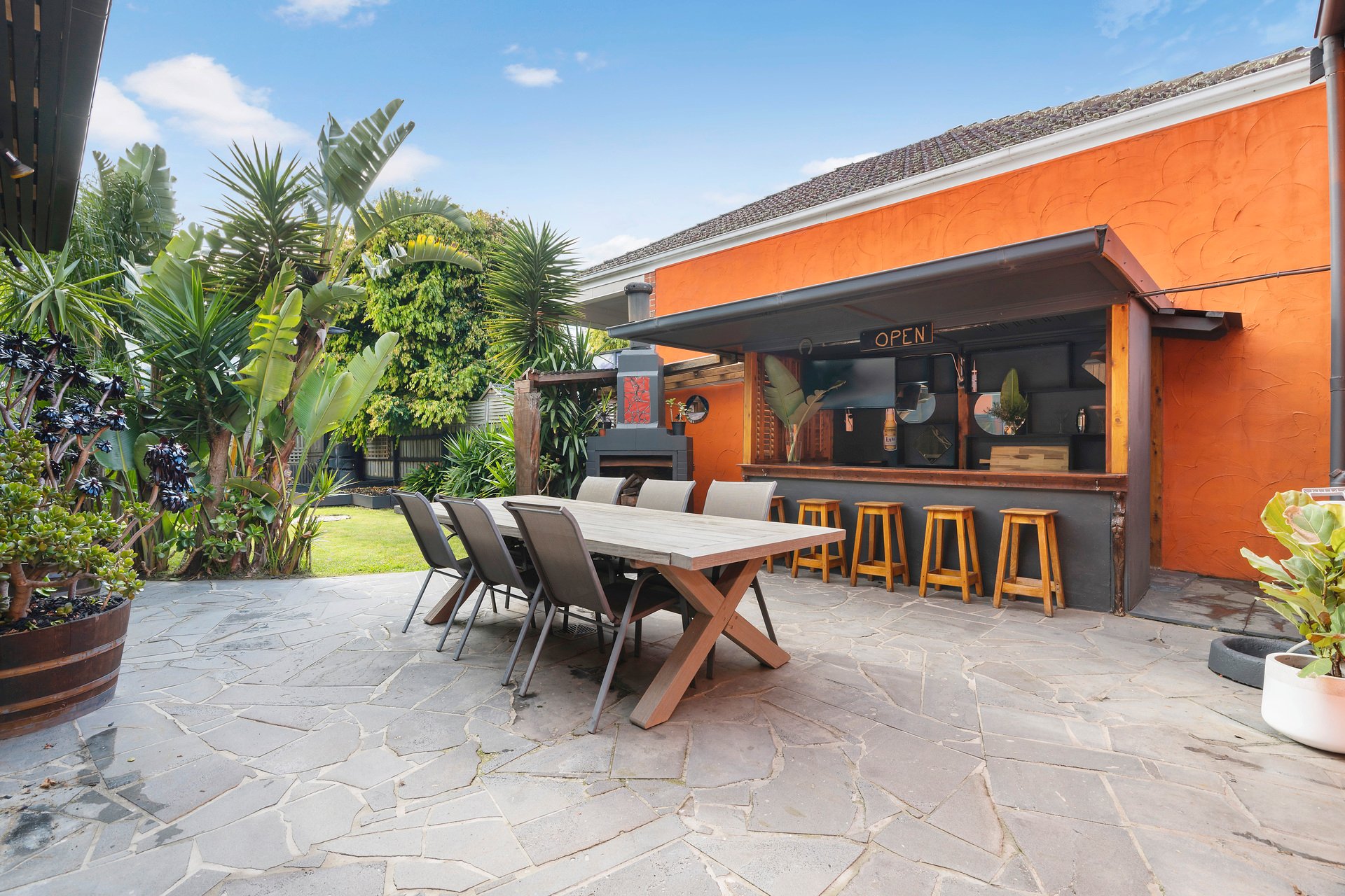 Property Gallery Thumbnail 11