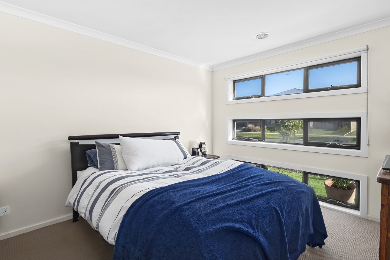 307 Charlemont Road, Armstrong Creek image 5