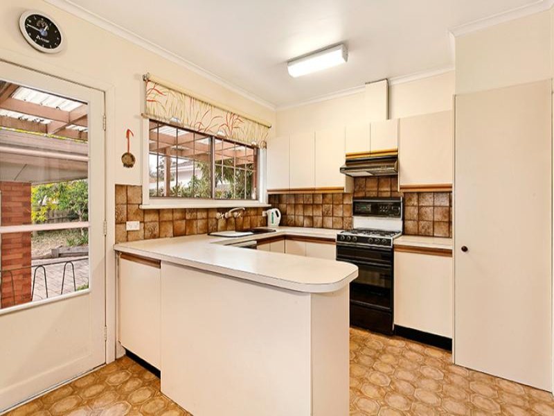 307 Station Street, Box Hill South image 5