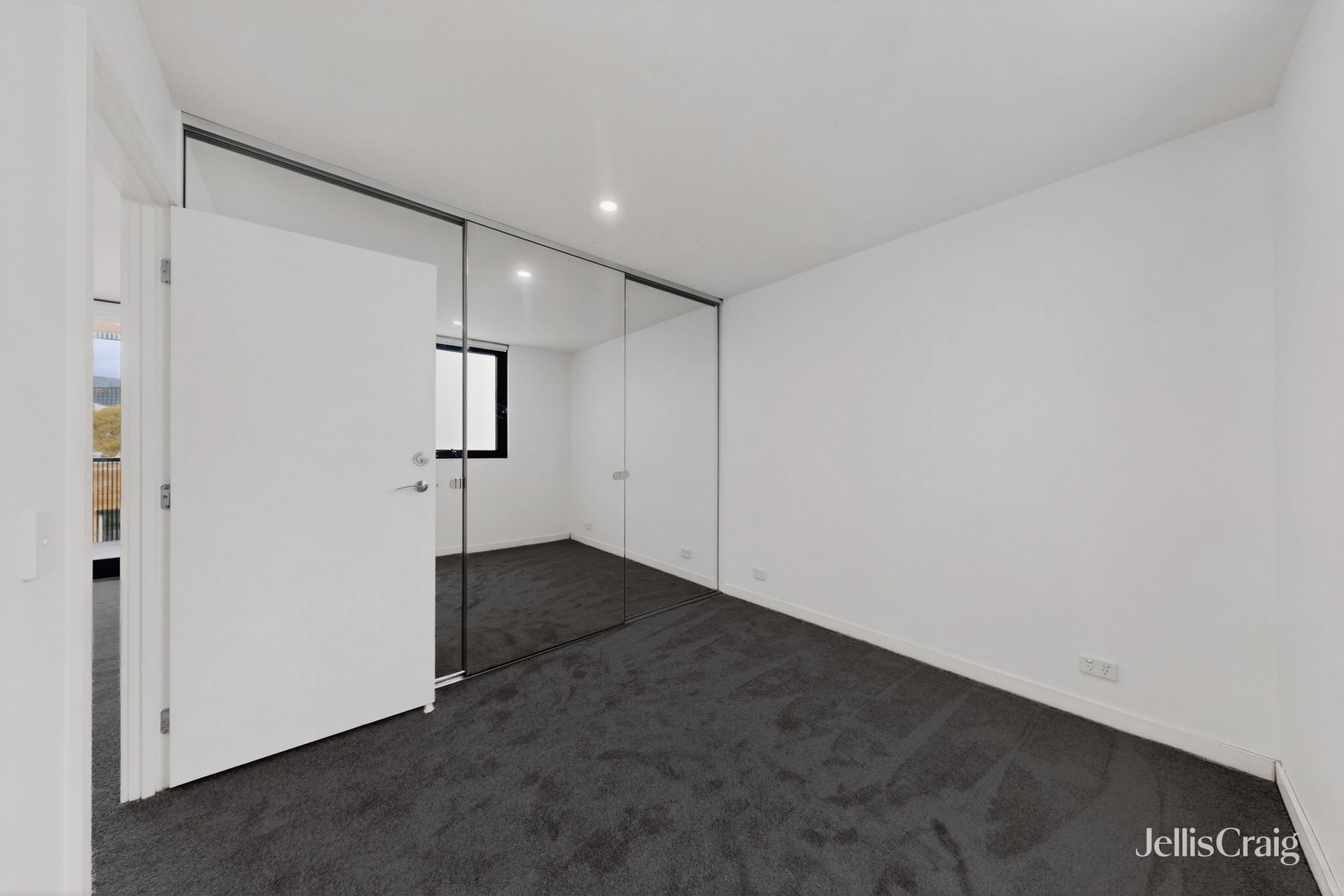 307/107 Hawke Street, West&nbsp;Melbourne image 11