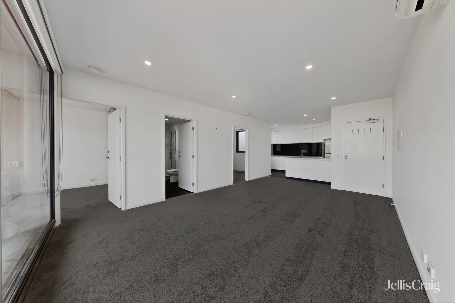 307/107 Hawke Street, West&nbsp;Melbourne image 5