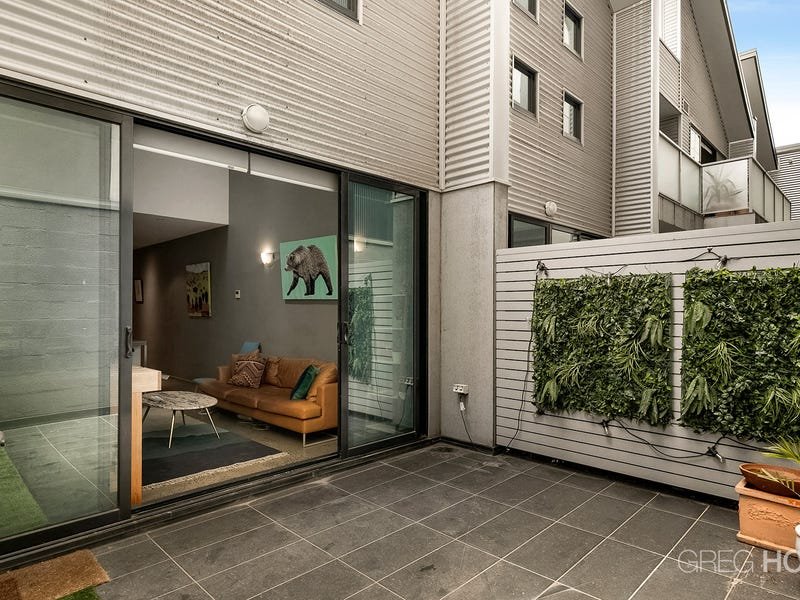 307/18 Kavanagh Street, Southbank image 3