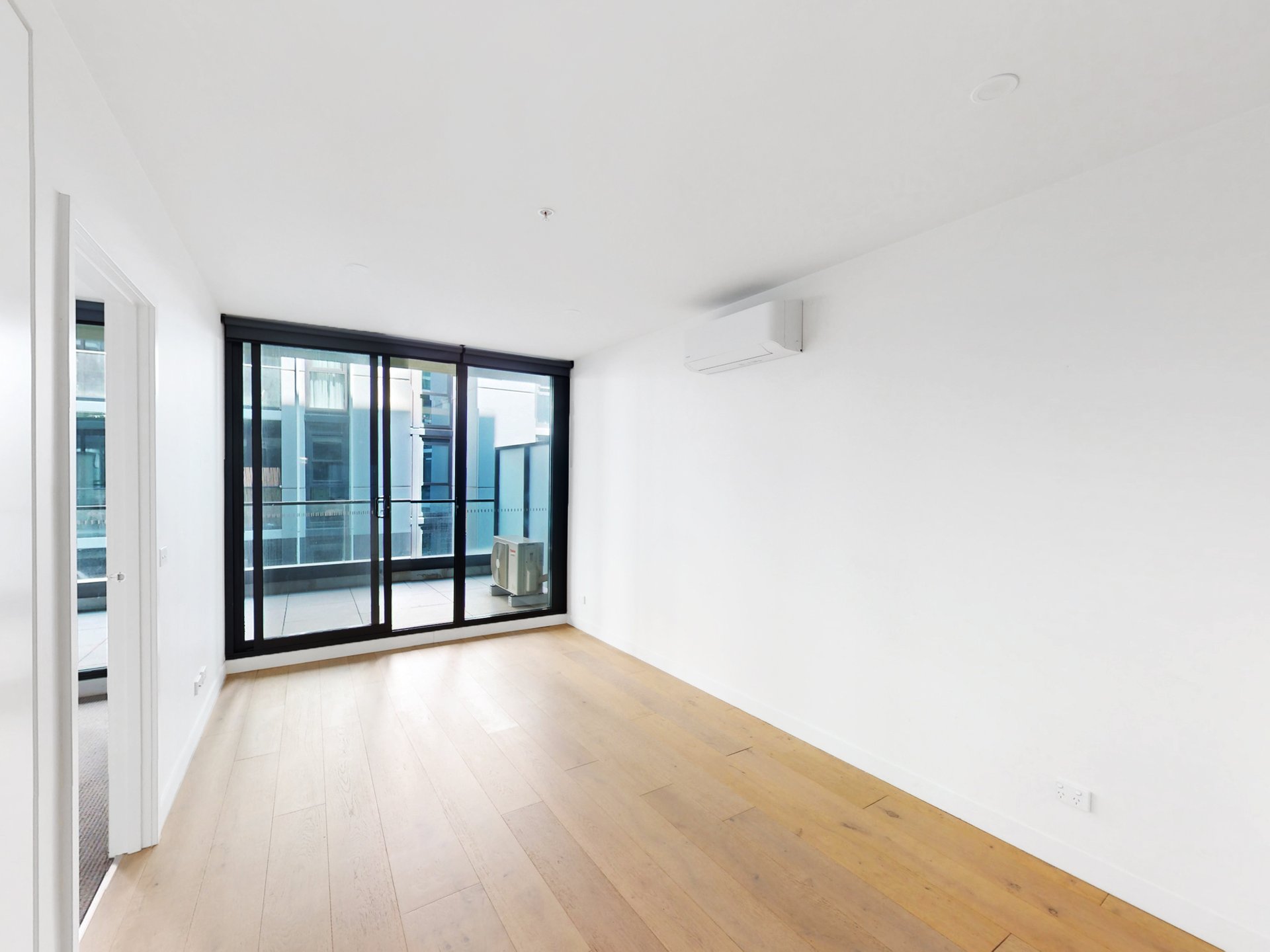 307/3 Olive York Way, Brunswick West image 6
