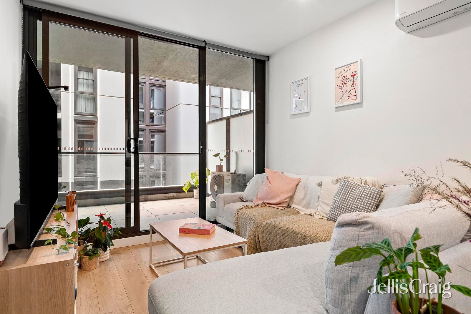 307/3 Olive York Way, Brunswick&nbsp;West image 1