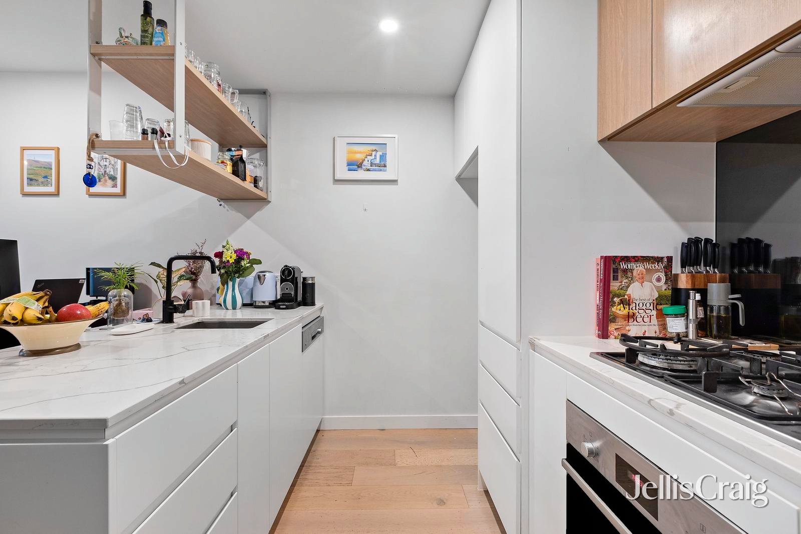 307/3 Olive York Way, Brunswick&nbsp;West image 3