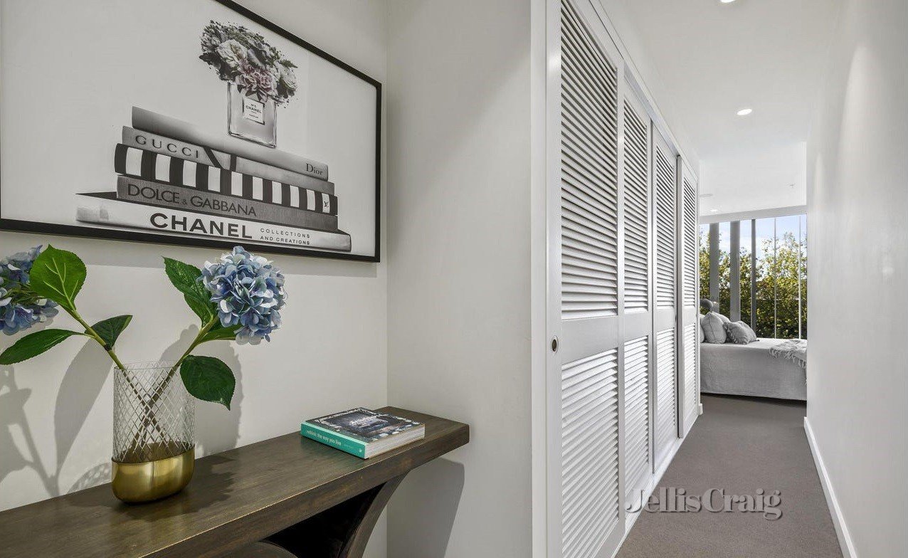 307/47 Nelson Place, Williamstown image 3