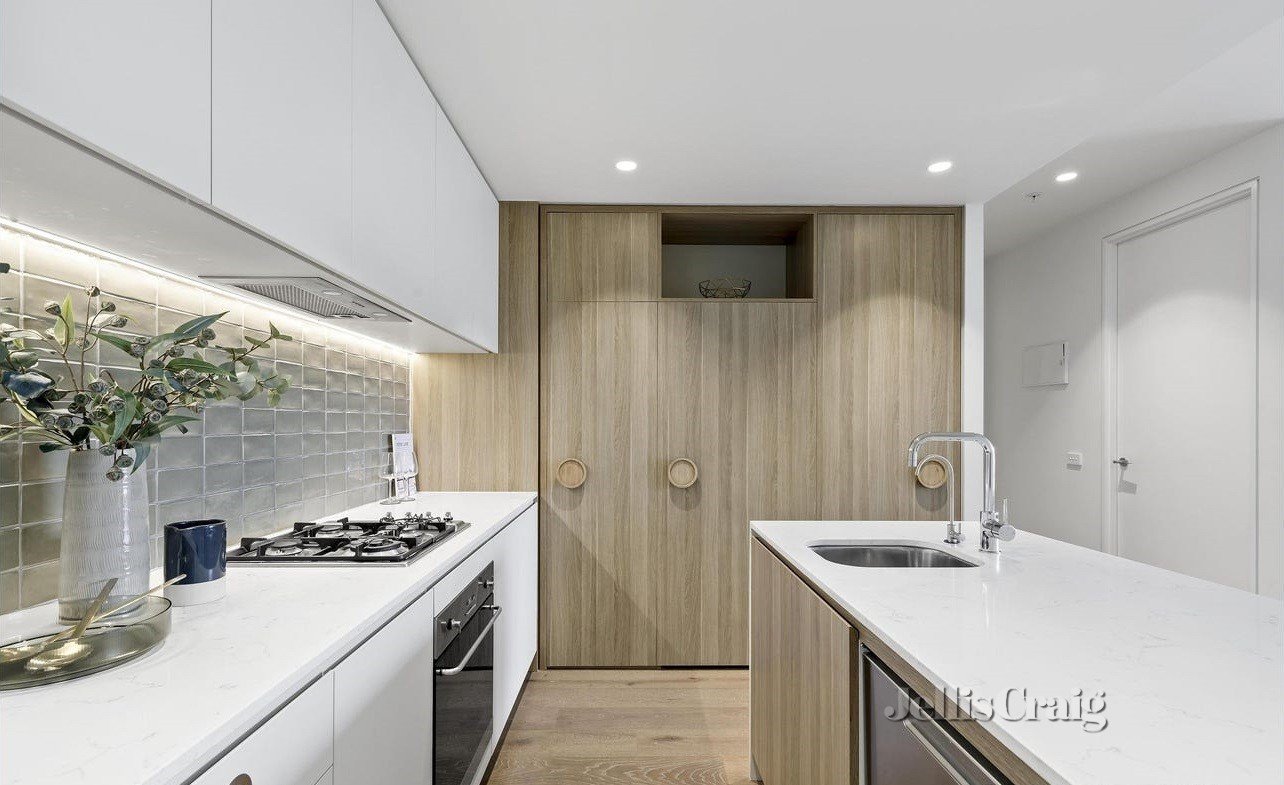 307/47 Nelson Place, Williamstown image 5