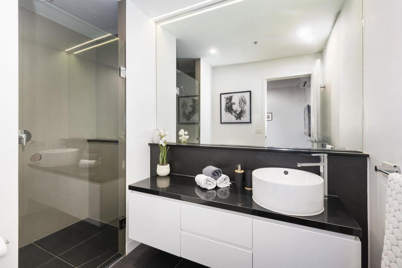 307/5 Sovereign Point Court, Doncaster image 5