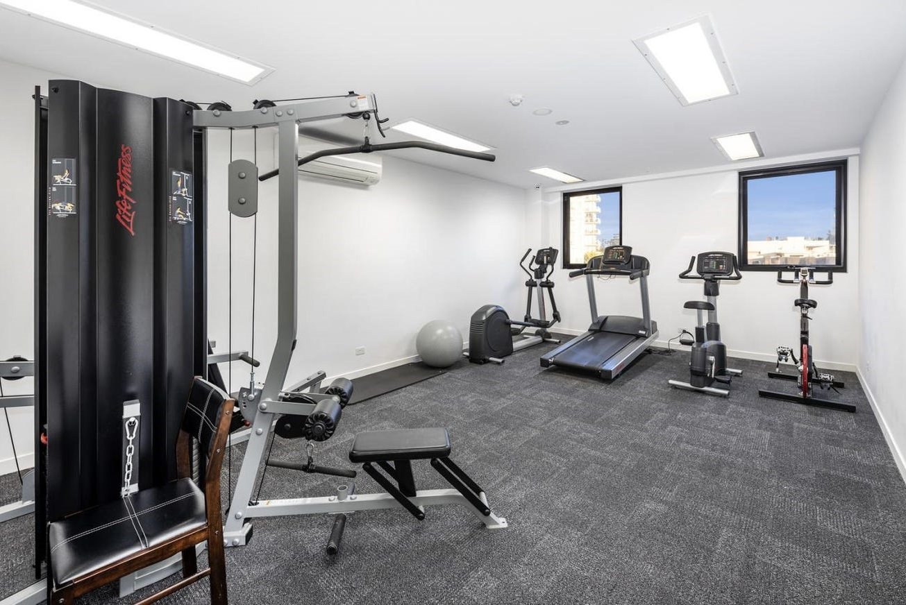 307/5 Sovereign Point Court, Doncaster image 9
