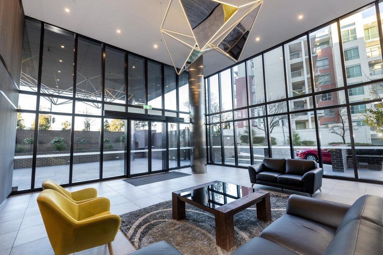 307/5 Sovereign Point Court, Doncaster image 2