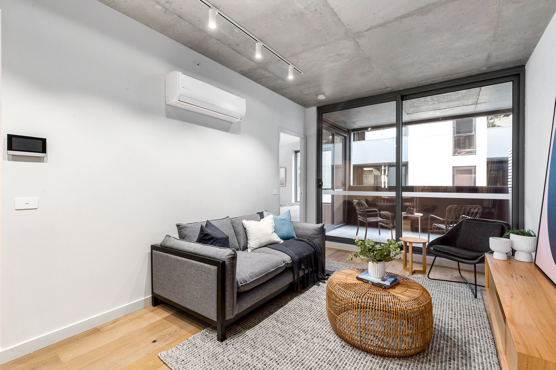 Property Gallery Thumbnail 4