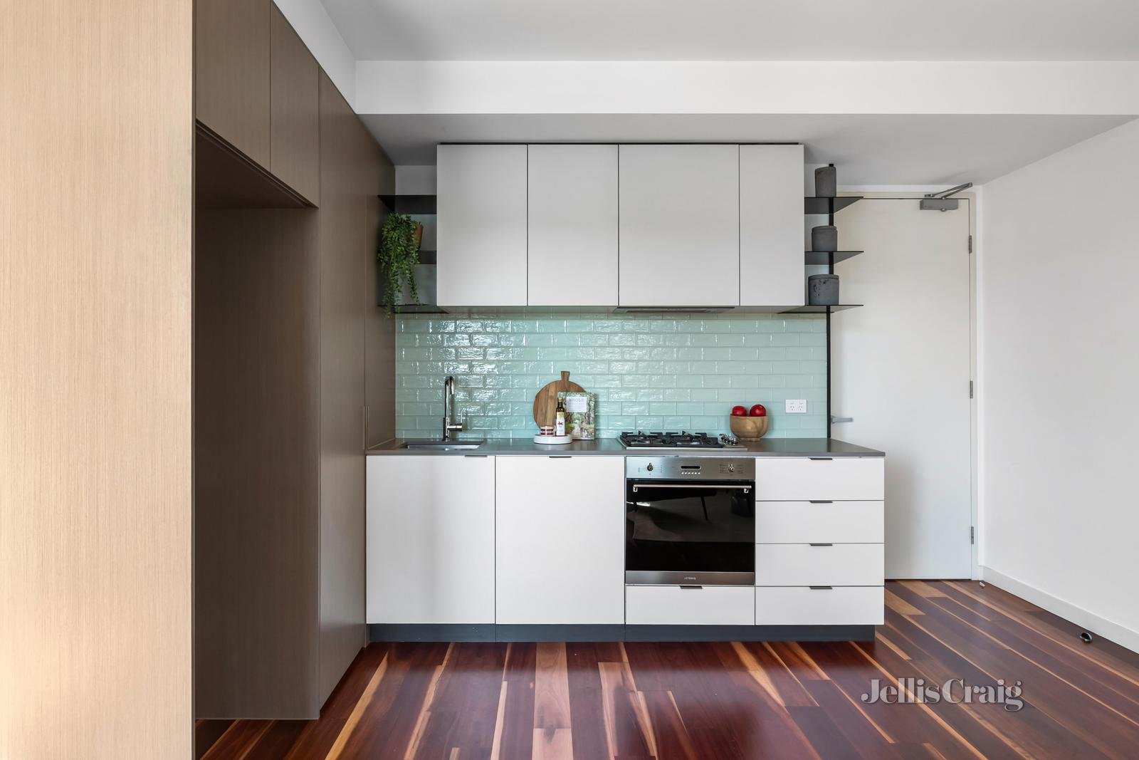 307/609 Burwood Road, Hawthorn image 2