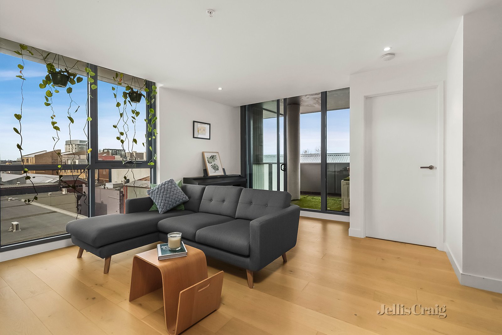 307d/21 Robert Street, Collingwood image 1
