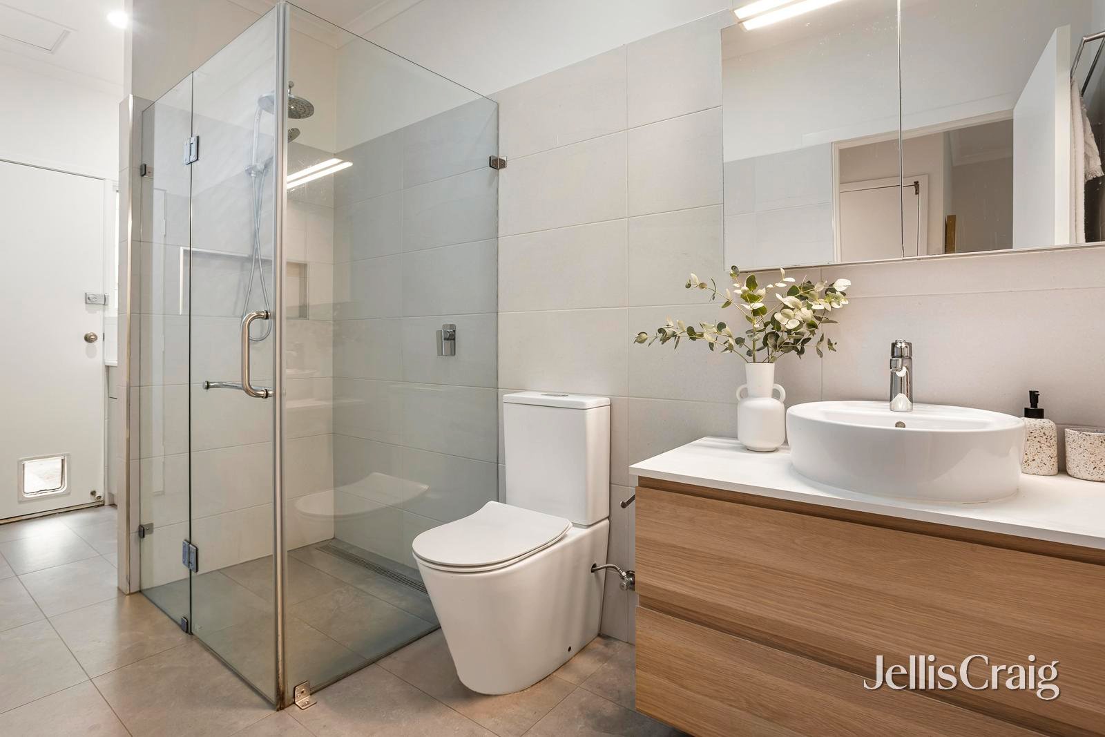 30/8-10 Martin Street, Thornbury image 5