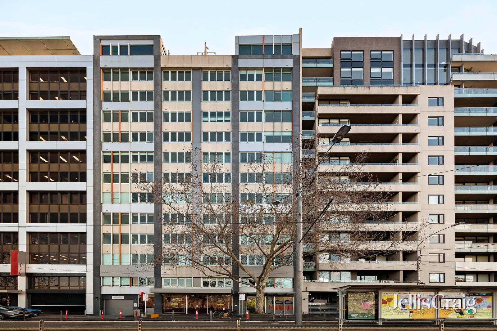 308/166 Wellington Parade, East&nbsp;Melbourne image 2