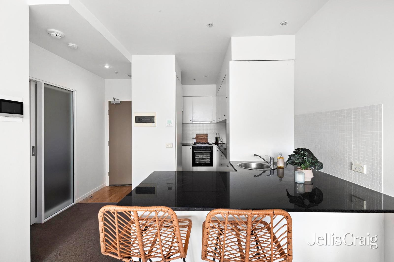 308/166 Wellington Parade, East&nbsp;Melbourne image 7