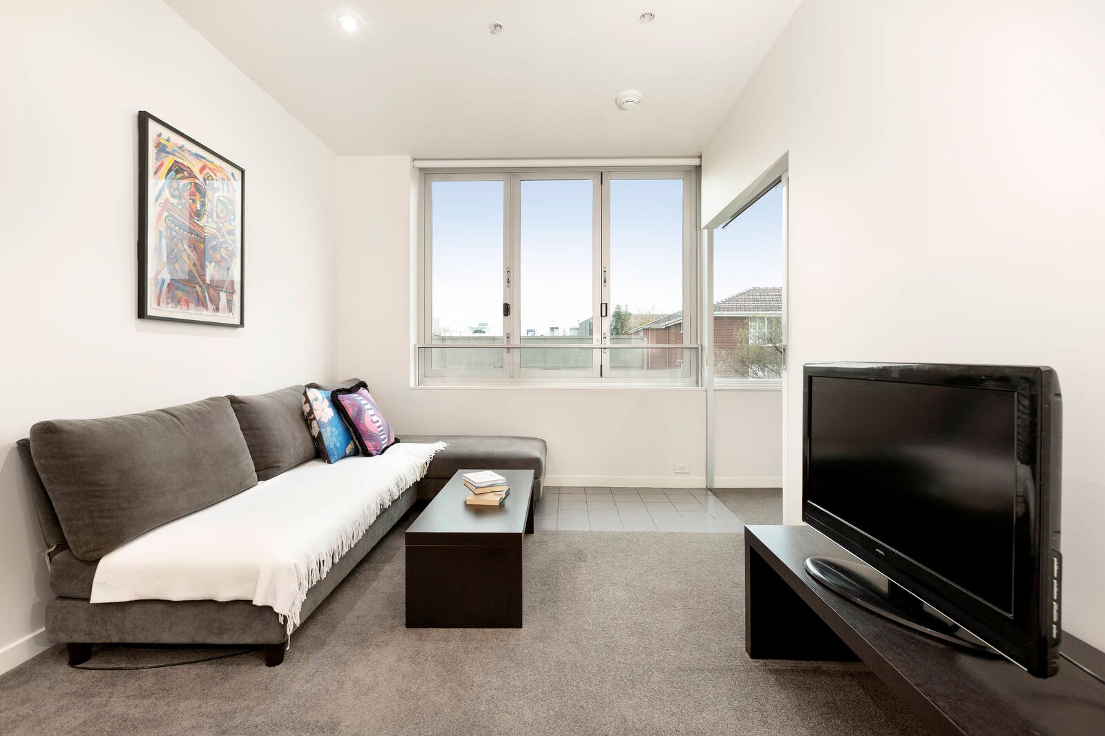 308/166 Wellington Parade, East&nbsp;Melbourne image 2
