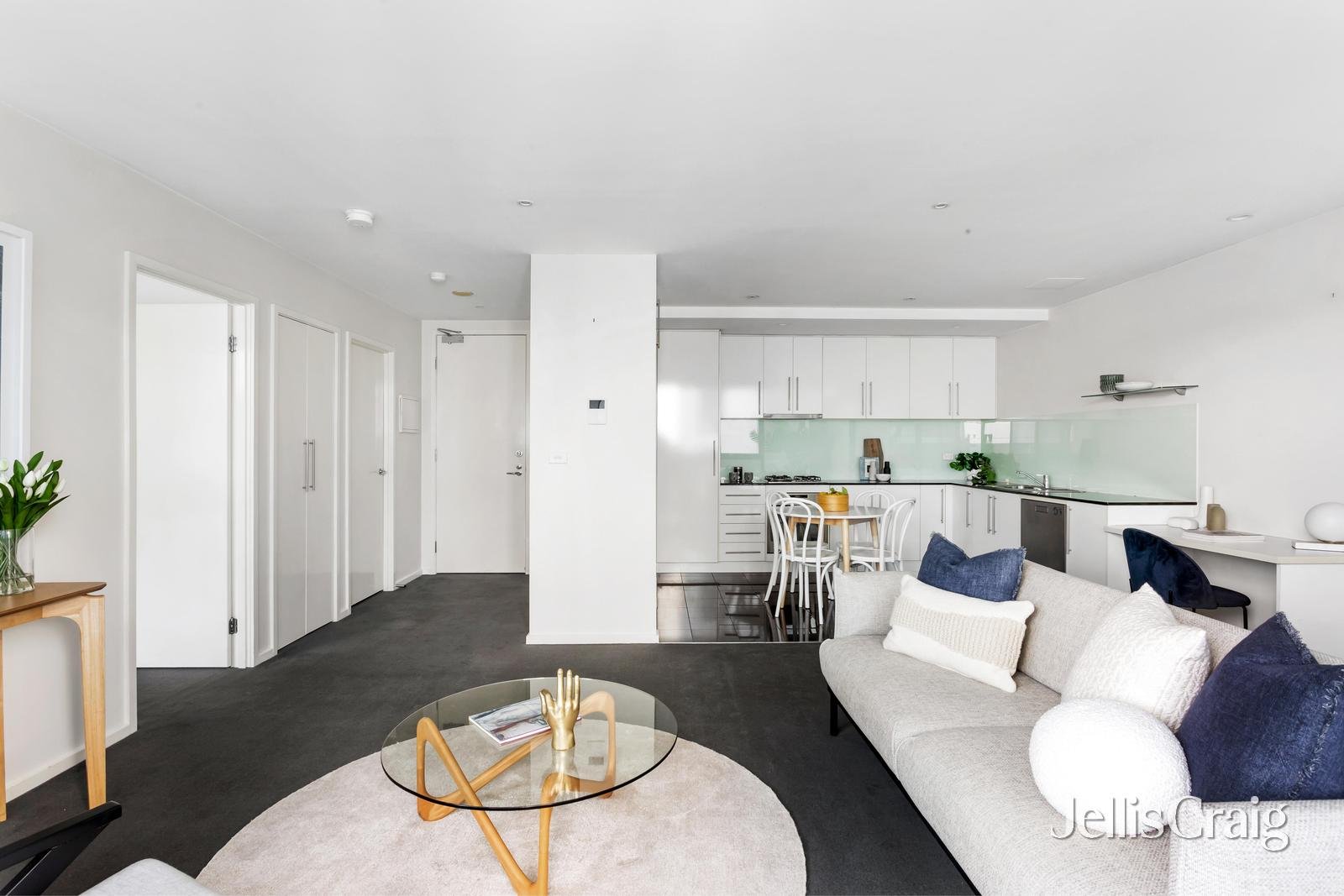 308/2A Montrose Place, Hawthorn&nbsp;East image 3