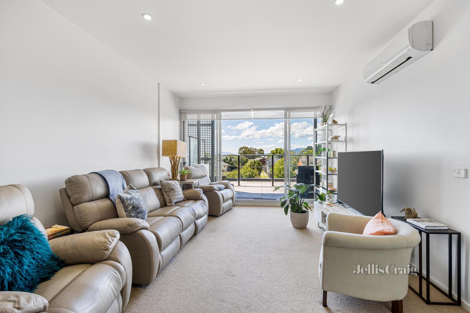 308/339 Mitcham Road, Mitcham image 2