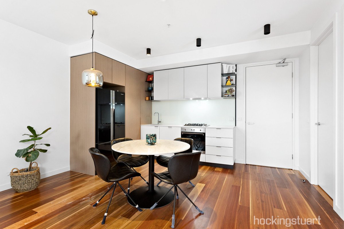 308/609 Burwood Road, Hawthorn image 3