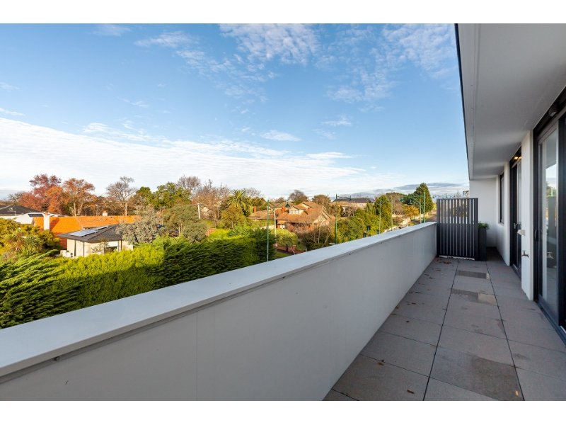 308/659 Whitehorse Road, Mont Albert image 3