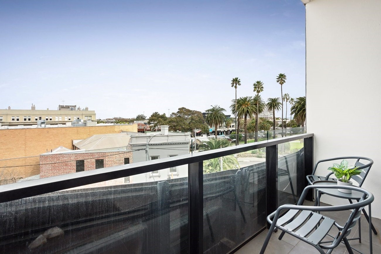 306 / 72 Acland Street St Kilda